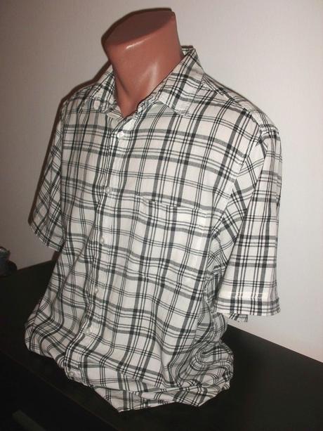 Košeľa bielej farby a čiernymi prúžkami, veľkosť l, f&f,l