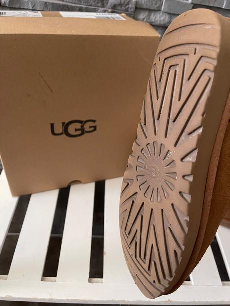 Ugg v.38, ugg,38