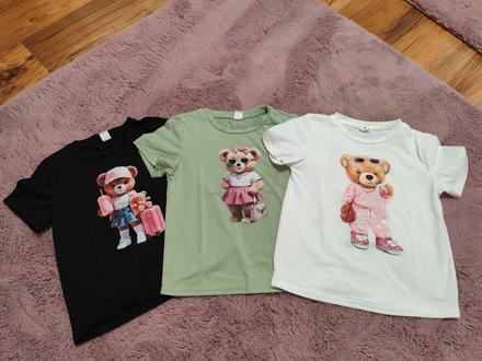 Medvedikove letné tričká, 122