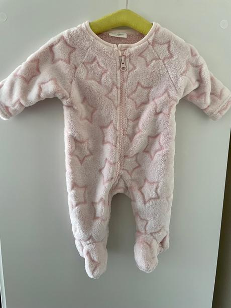 Ruzovy overal next, next,56