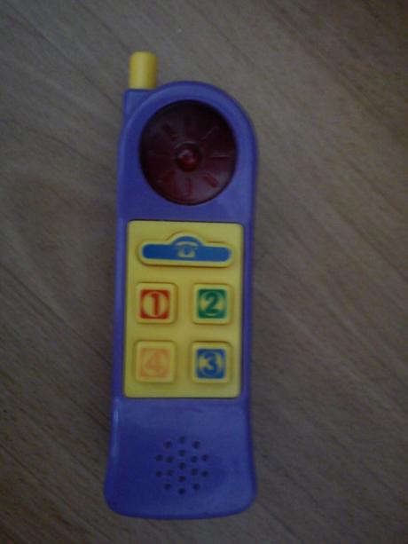Detský telefón,