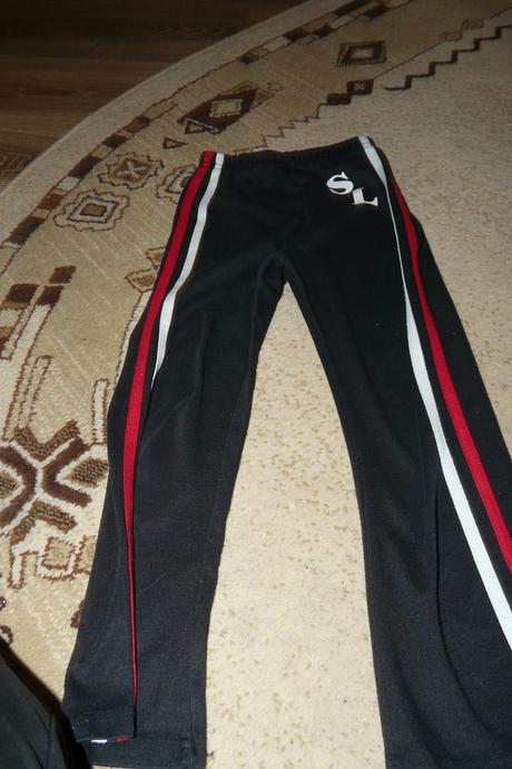 Chlapčenské tepláky, 128