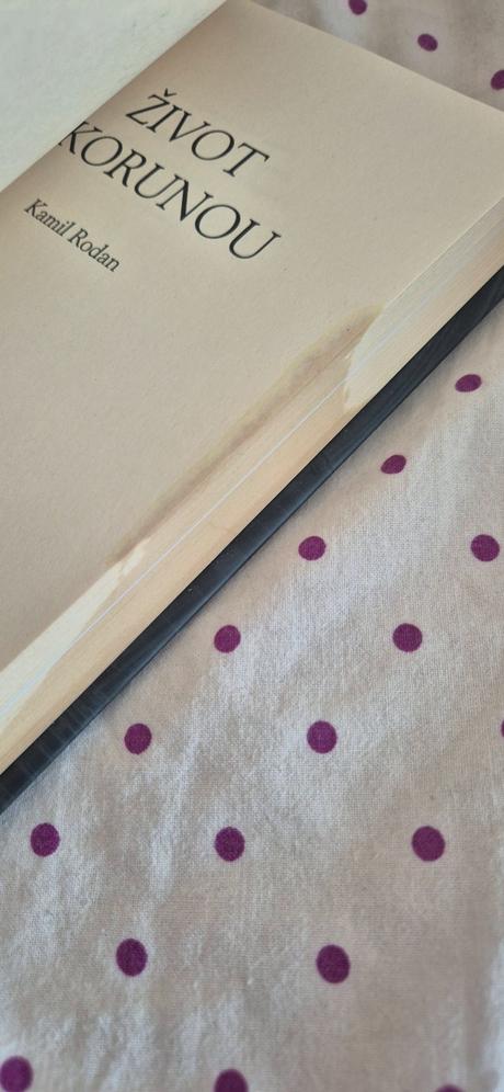 Kniha život s korunou, 