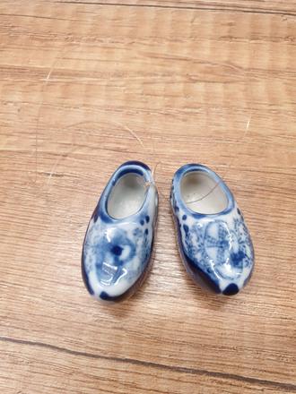 Porcelánová miniatúra - dreváky holandsko,