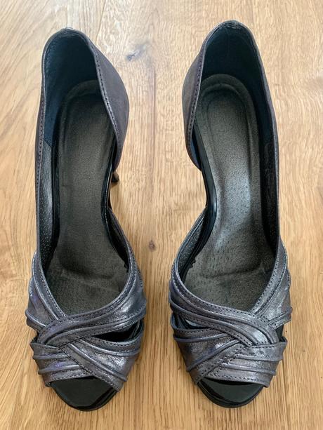 Kožené lodičky, 38