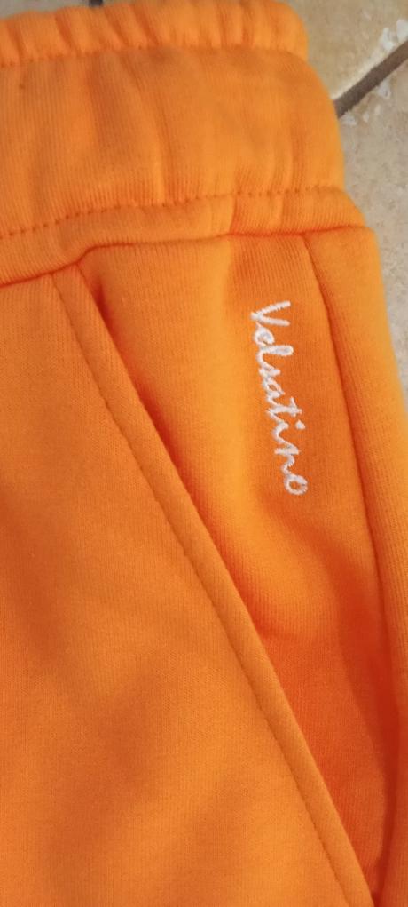 Kvalitná tepláková sukna, s