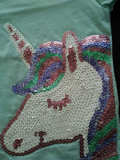 Tričko s flitrovými jednorožcami, primark,104