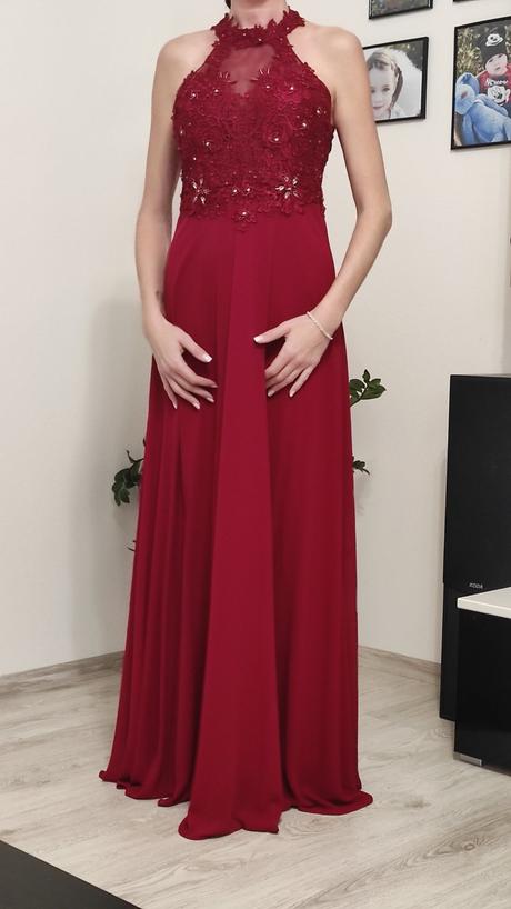 Spoločenské šaty, 38