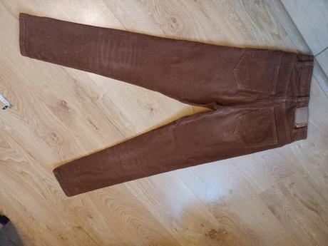 Menčestrové nohavice hnede dievčenské, pull&bear,152