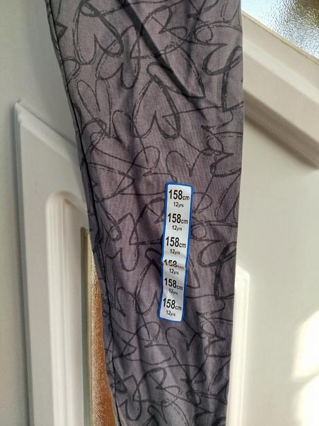 Legíny 158/164, reserved,158