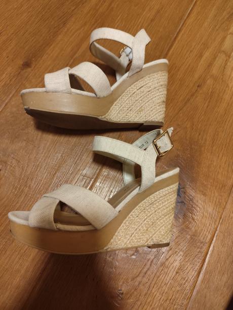 Sandálky na platforme, new look,37