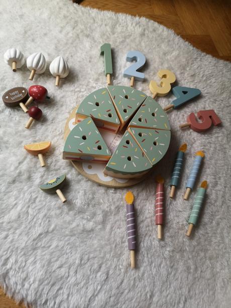 Drevená torta little duch, 