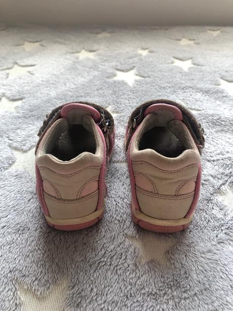 Sandálky 20, protetika,20