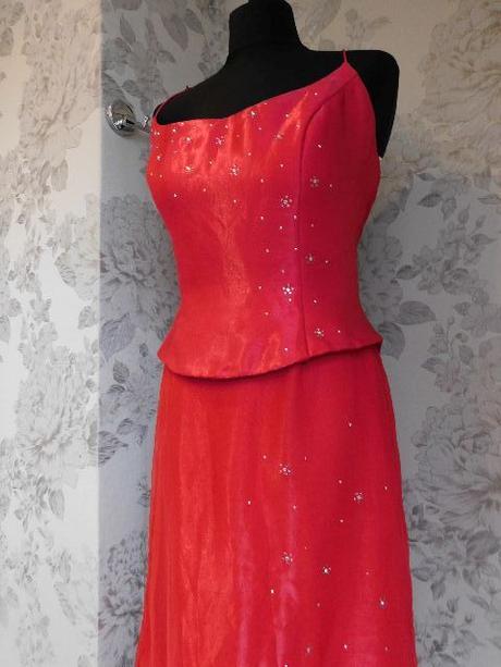 Luxusne slavnostne saty, 38