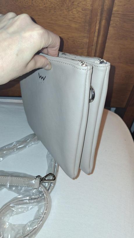 Bledoružová clutch kabelka vuch, 