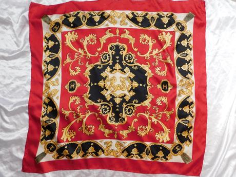 Kvalitná luxusna hodvabna elegantná šatka, l