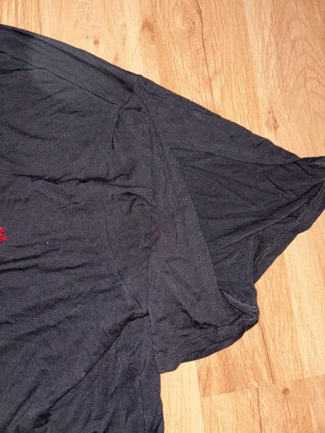 Top guess s/m, guess,s