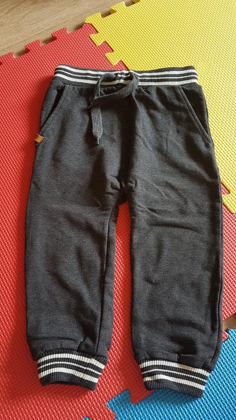 2x oblecene pompdelux teplaky, pompdelux,92