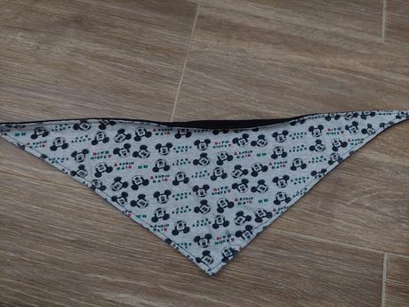 Teplejší nákrčník, 62