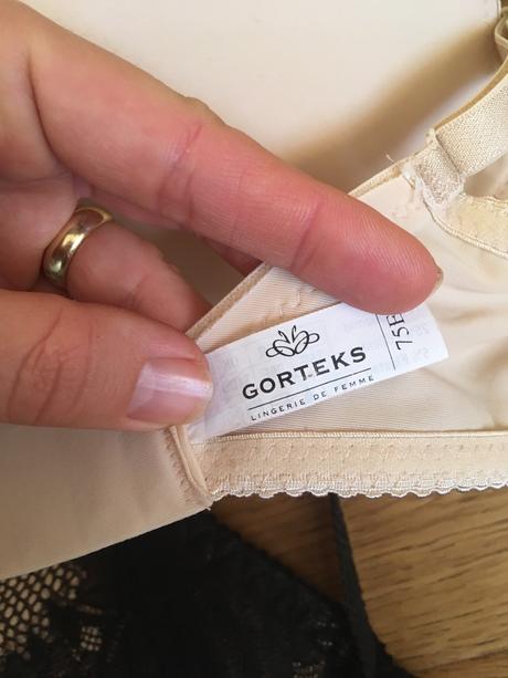 Nové podprsenky, 75e