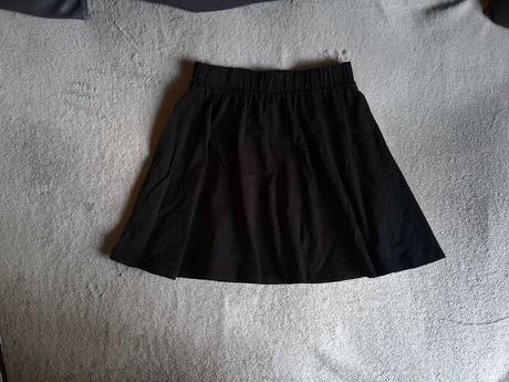 Sukňa ako nová, pepco,152
