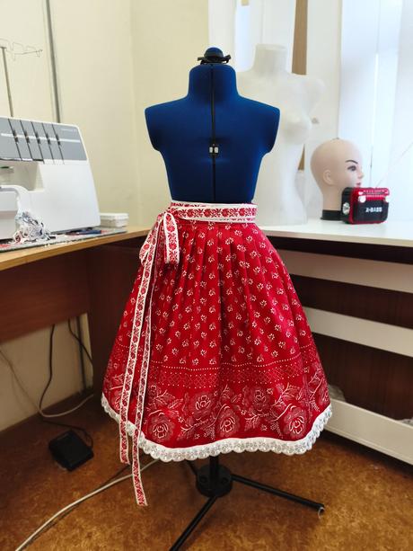 Folkhandemade skladana sukienka s folk stuhou, l - xxxl
