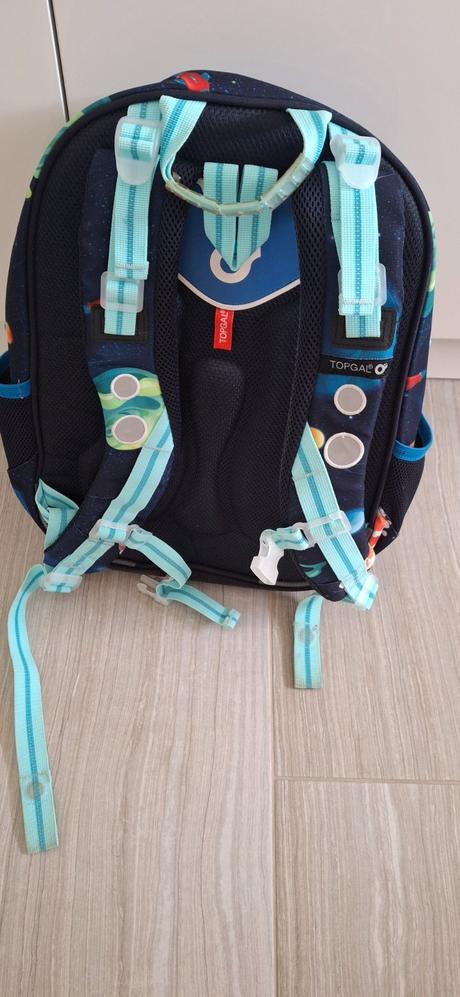 Skolska taska, zn.topgal,