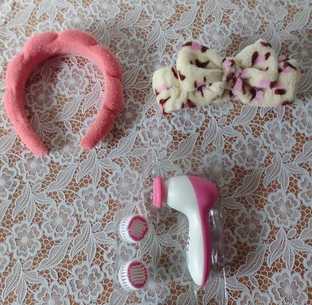 Čistiaca kefka na tvár 2 nádstavce s 2 čelenkami (, 