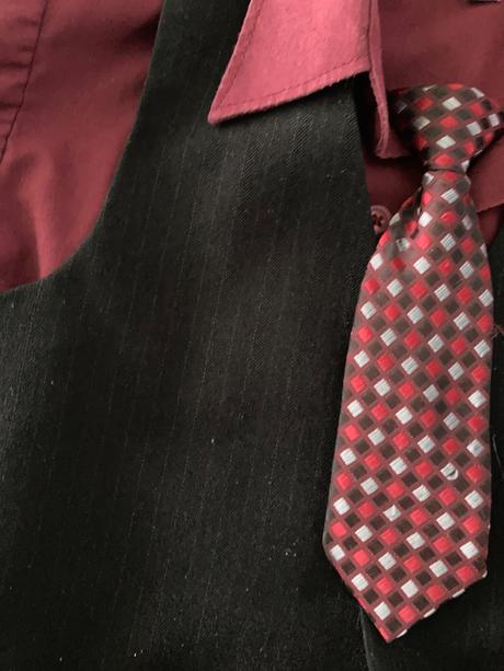 Detský oblek s kravatou 24m, 92