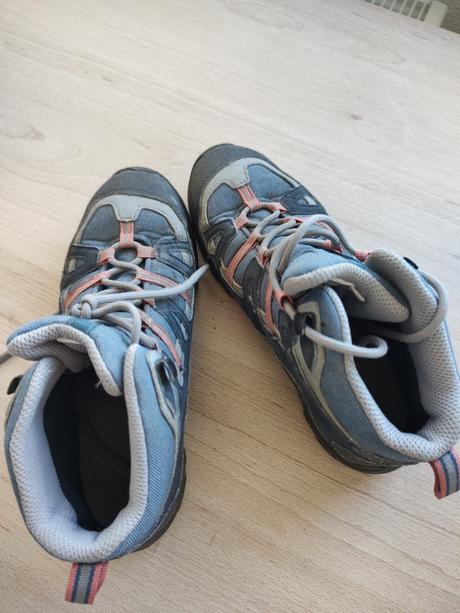 Turistické topanky, 34