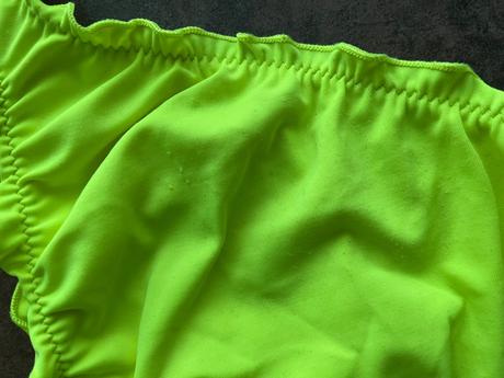 Dvojdielne plavky, 152