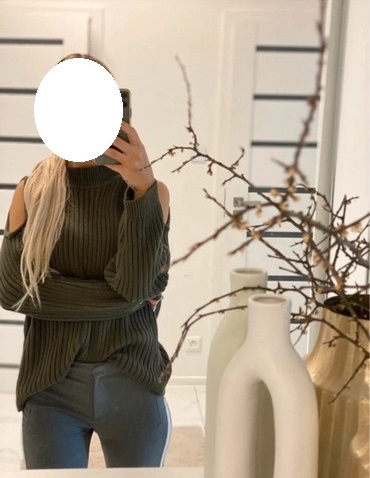 Khaki sveter s vyrezmi na ramenach, h&m,s