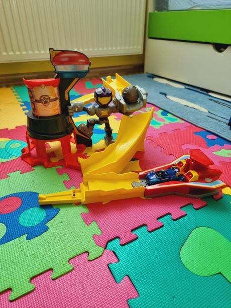 Tlapková patrola draha, 