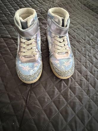 Krasne ligotave blikajuce zateplene frozen topanky, h&m,30