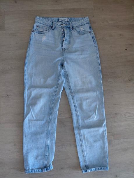 Predám džínsy stradivarius, 36, 5eur/ks, stradivarius,36