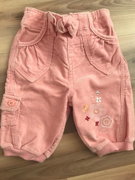 Pekne nohavice, cherokee,62