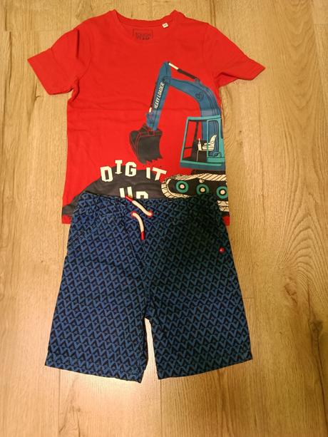 Súpravy, reserved,128