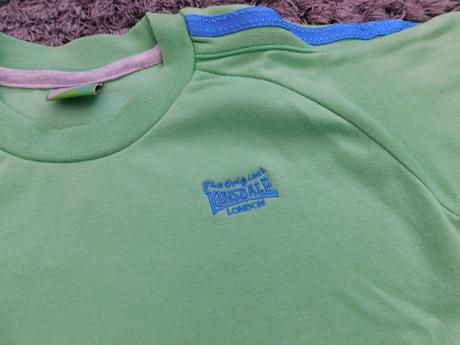 Hrubšie tričko č.98, lonsdale,98