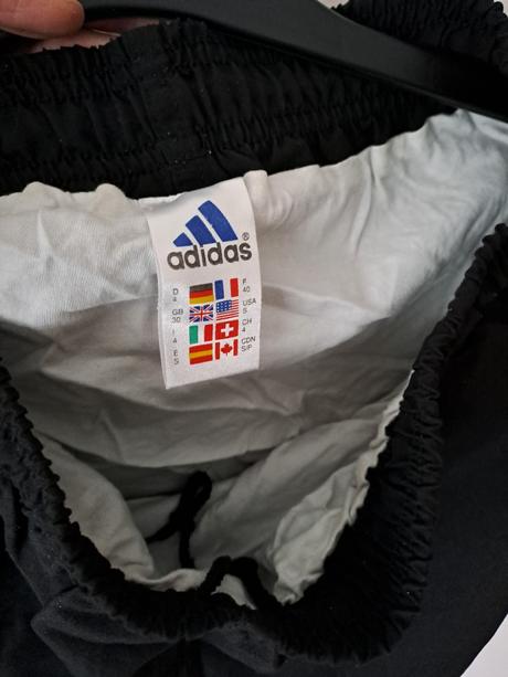 Adidas kratasy, adidas,s