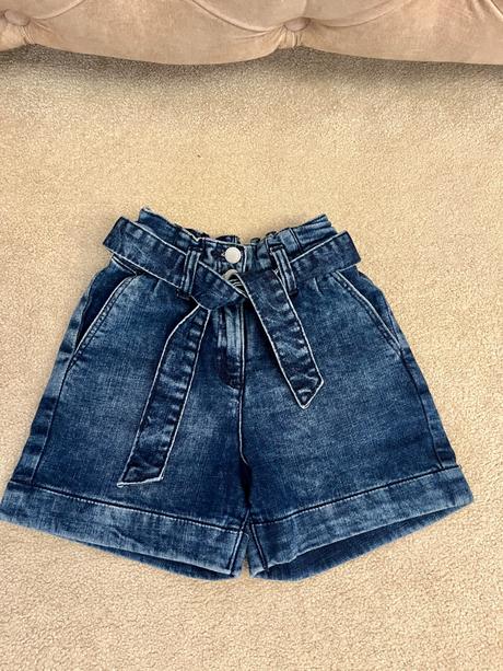 Šortky next, next,122