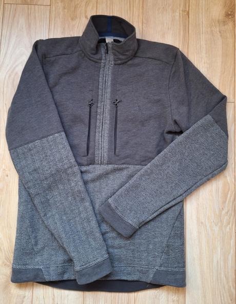 Pekná teplá mikina, quechua,s