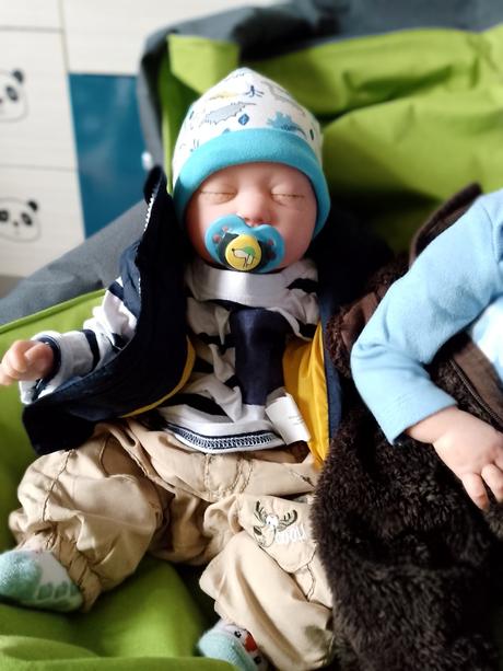 Realistická bábika,