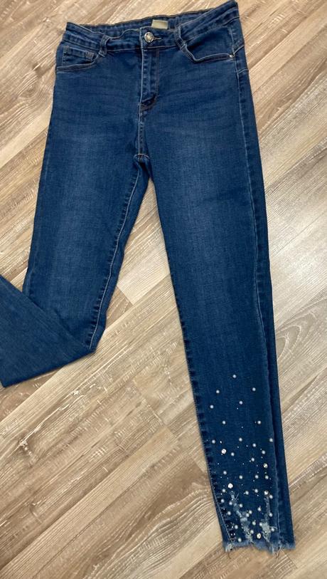 Krásne rifle s korálkami alebo s kamienkami,veľ.31, 30