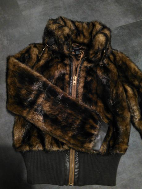 Zara bunda-kožuch, zara,s