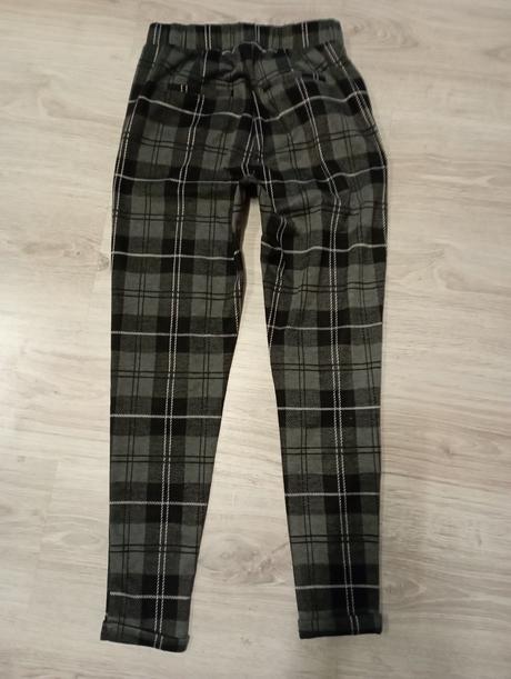 Leginove teplejšie nohavice cropp, xs