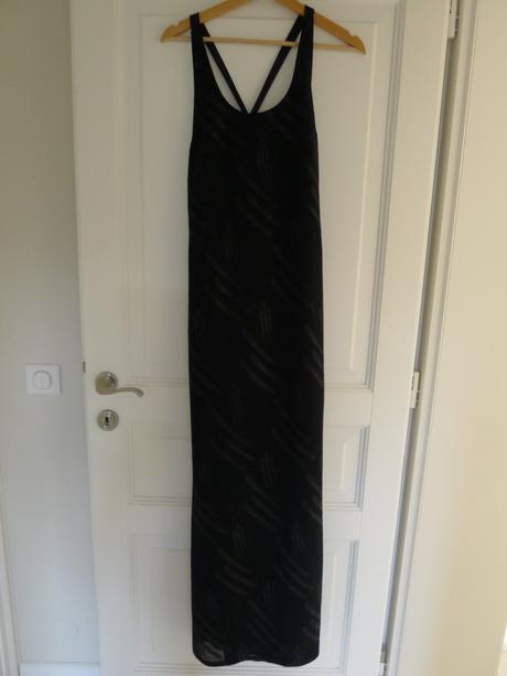 Spoločenské šaty, m