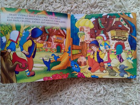 Puzzlová detská kniha, 