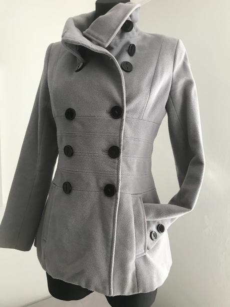Elegantný kabátik, s