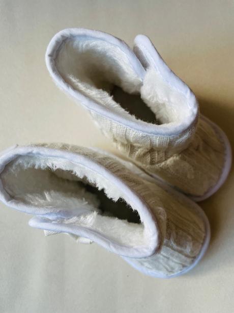 Dievčenské topánky, 18