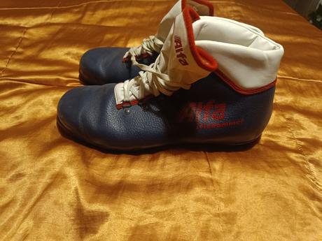 Topánky na bežky, 45